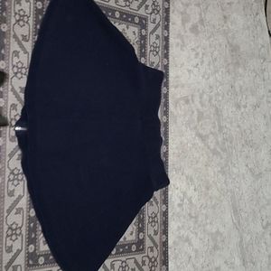 SUPER! CUTE! NAVY BLUE SKIRT,🙂